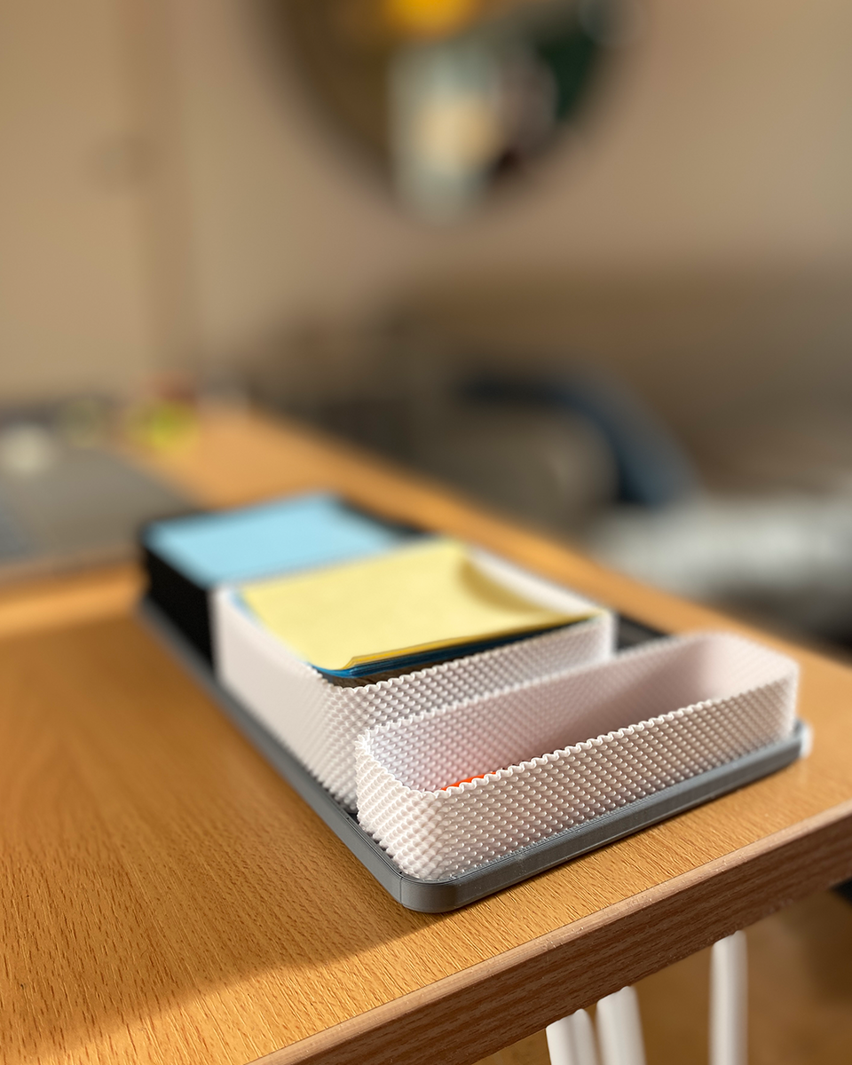 DESK ORGANIZER 11 1350